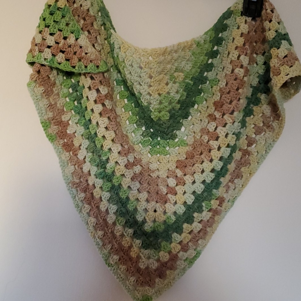 HAND MADE SCARF - Picture 3 of 3